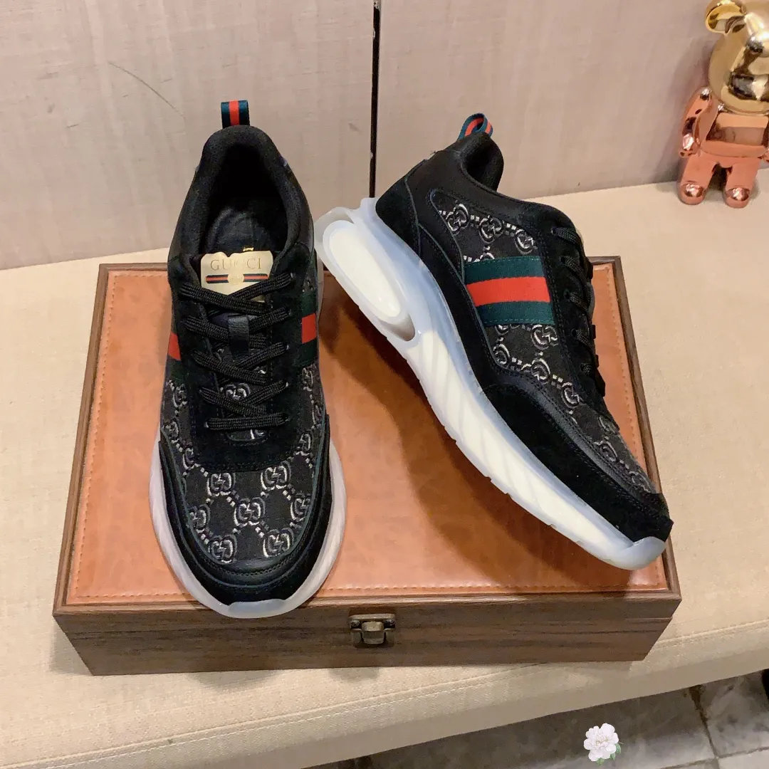 Men's men's shoes💰460💰💰🎩🎩[Lightning][Lightning] "Gucci*" The latest • popular casual shoes, top brand [seduce] luxury ~ purchasing agency, top ~ quality. [Strong] The upper is made of imported breathable cowhide with material ➕ breathable sheepskin feet (•) and fine workmanship. The original stylish and stylish soft rubber wear-resistant and non-slip outsole is light and comfortable on the feet. The real thing looks better when taken in real life. 013: code: 38-44, 4️⃣ colors